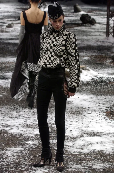 Look 35